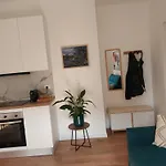 Casa Mappamondo Апартаменты Лекко